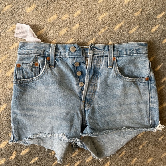Levi’s 501 denim shorts - Picture 1 of 4